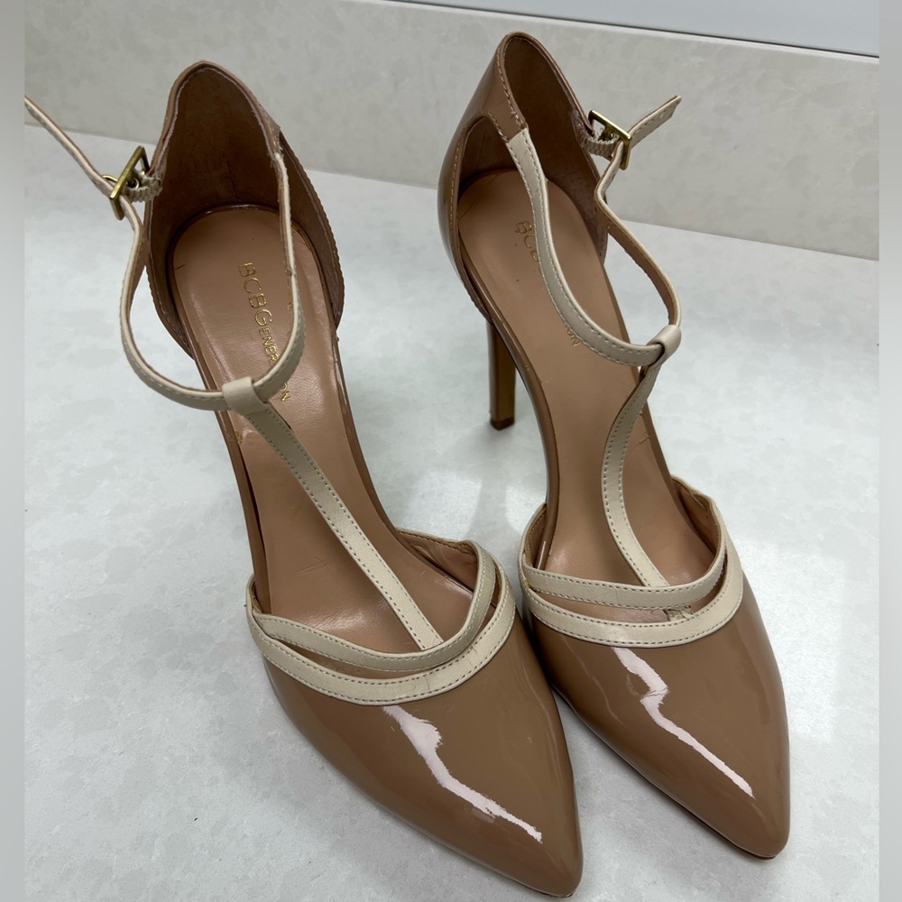 BCBGeneration nude pointed toe heels